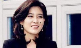 黄晨抽烟爆料是真的吗视频,黄晨抽烟爆料视频真实性揭秘