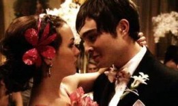 绯闻女孩第二季在线观看,校园风云再起，秘密与谎言交织